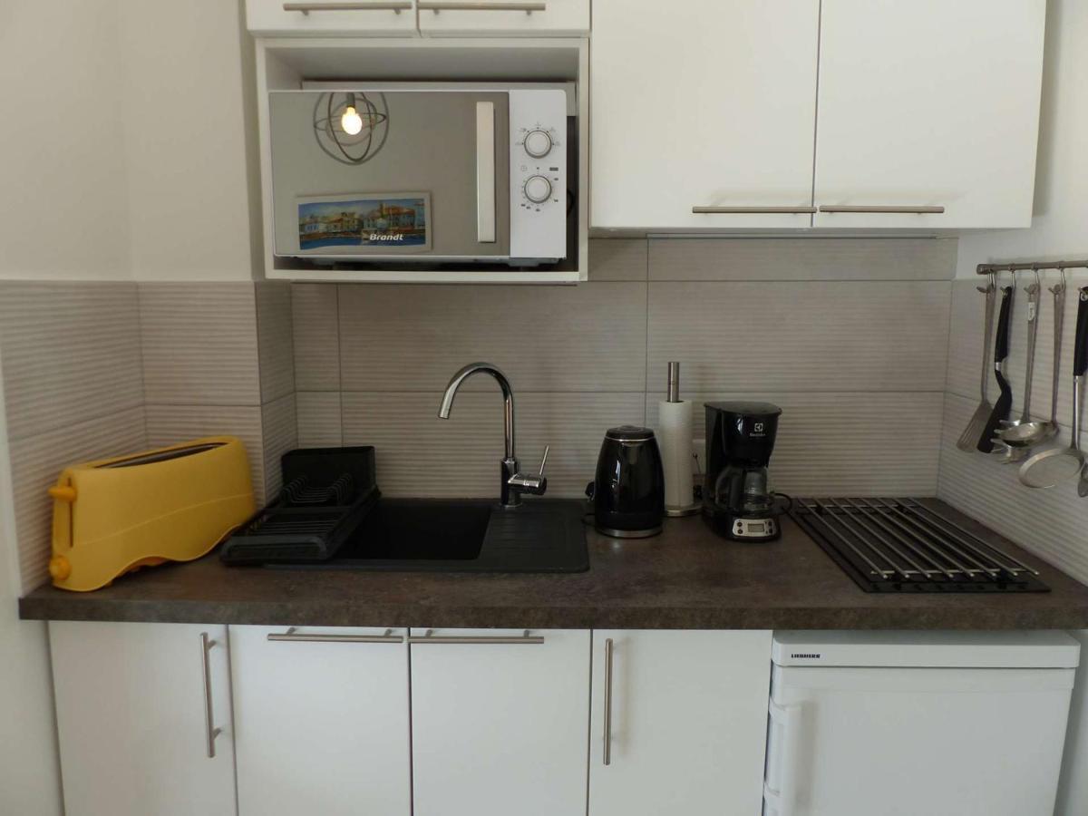 Studio Le Lavandou, 1 pièce, 2 personnes - FR-1-308-110 Extérieur photo